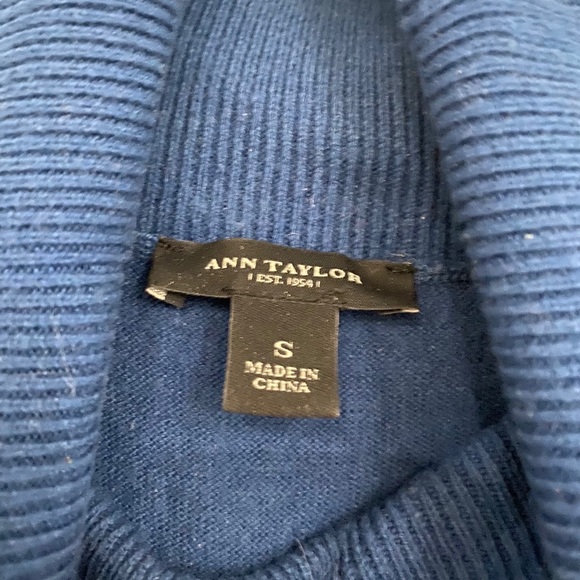 Blue turtleneck LOFT Sweater - Picture 2 of 3